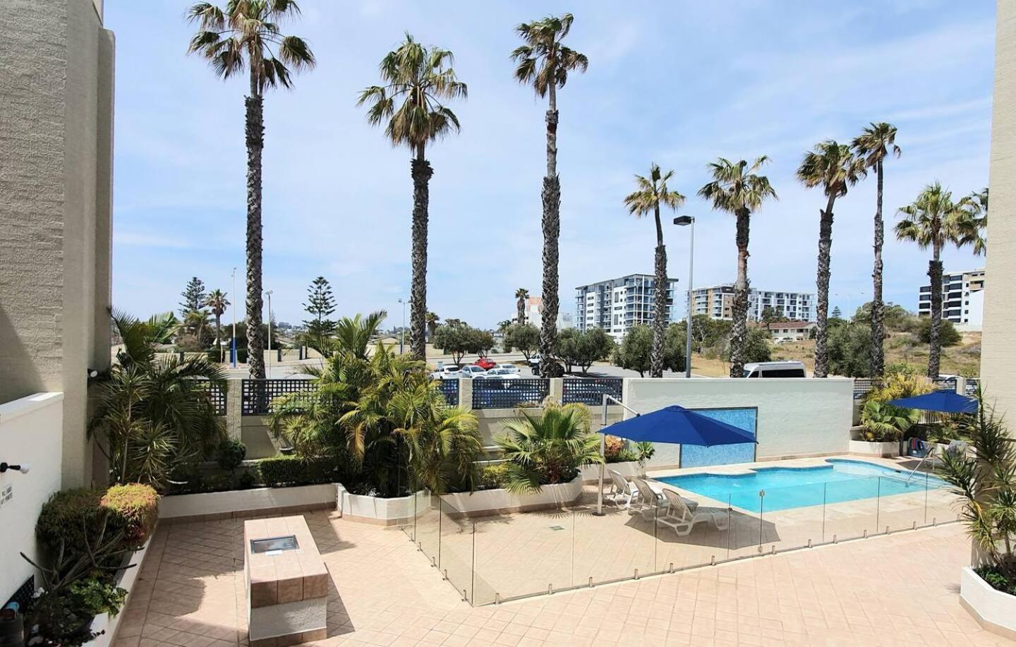 Sandcastles Beachfront Luxury Retreat Apartment 珀斯 外观 照片